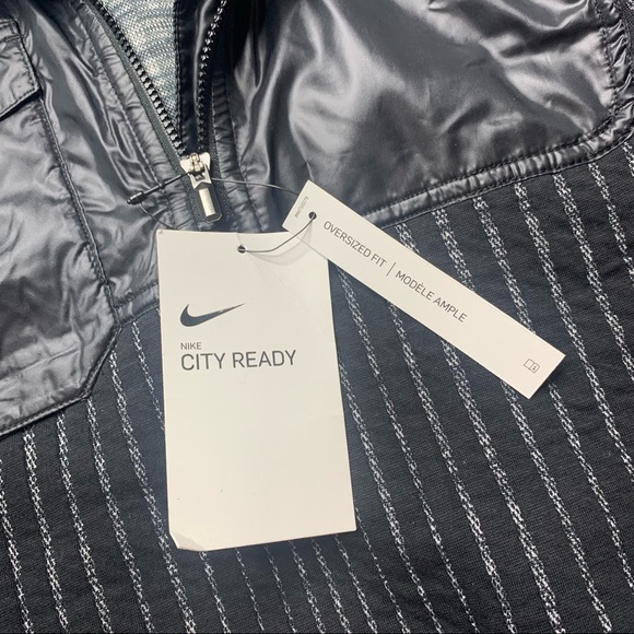 NWT Nike City Ready 1/4 Zip Training Jacket in Black Size Small - Picture 7 of 10